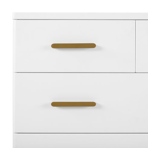 Delta Sloane 4 Drawer Dresser With Changing Top